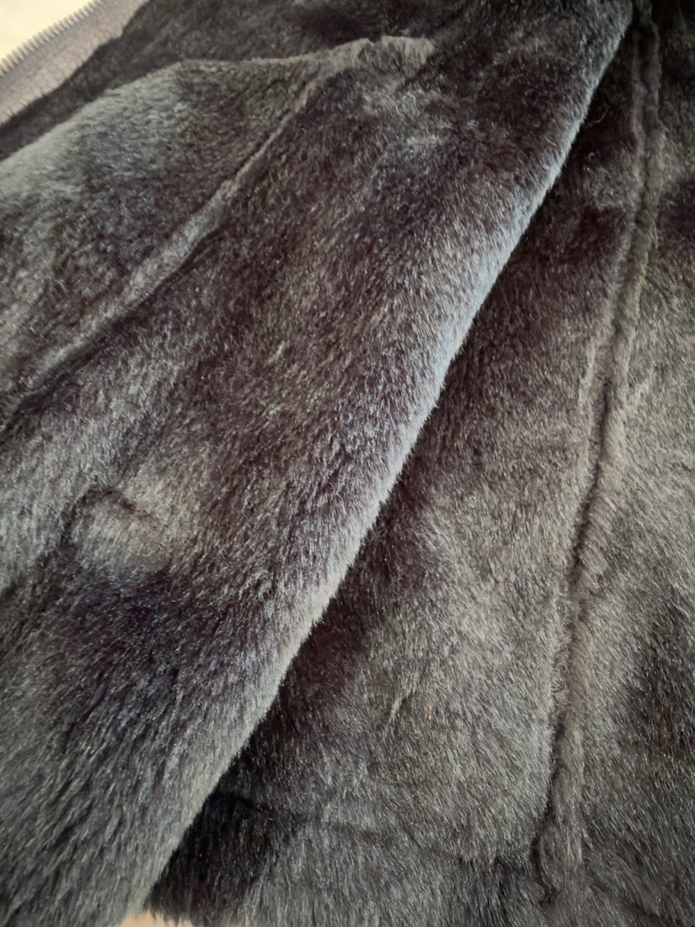 Jaclyn Smith Black Faux Shearling-Trim Vest - Picture 11 of 13